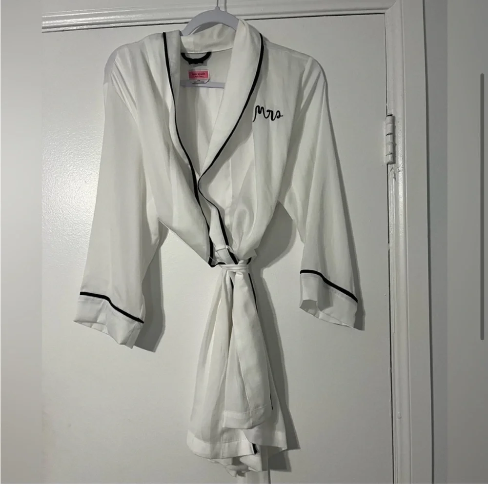 kate spade White Satin Robe with Black Trim